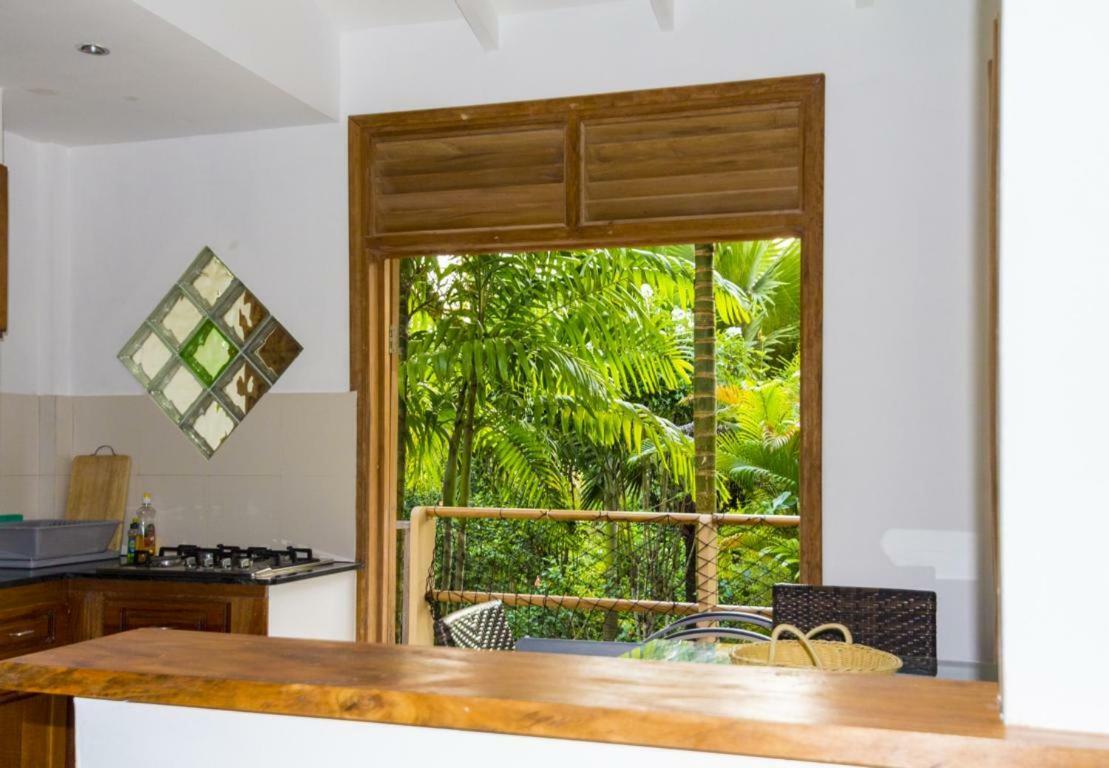 La Batie Selfcatering Apartment Beau Vallon  Exterior foto